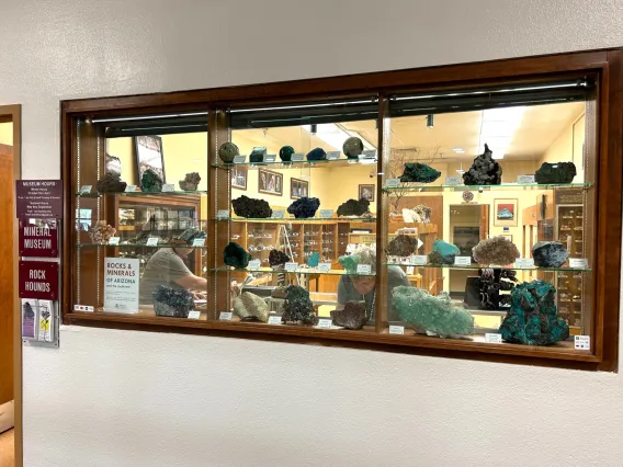 "Rocks and Minerals of Arizona and the Southwest" at the Sun City Rockhounds Mineral Museum.