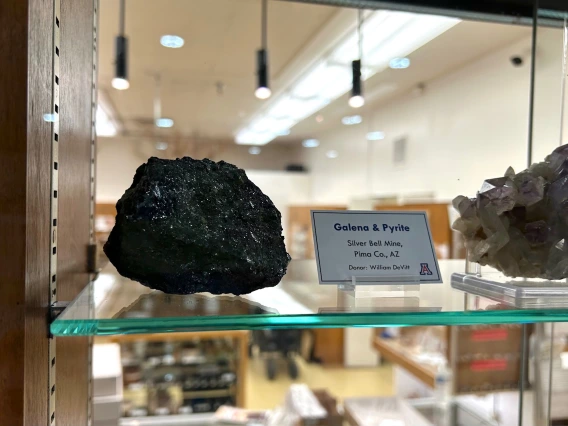 New exhibit at the Sun City Mineral Museum.