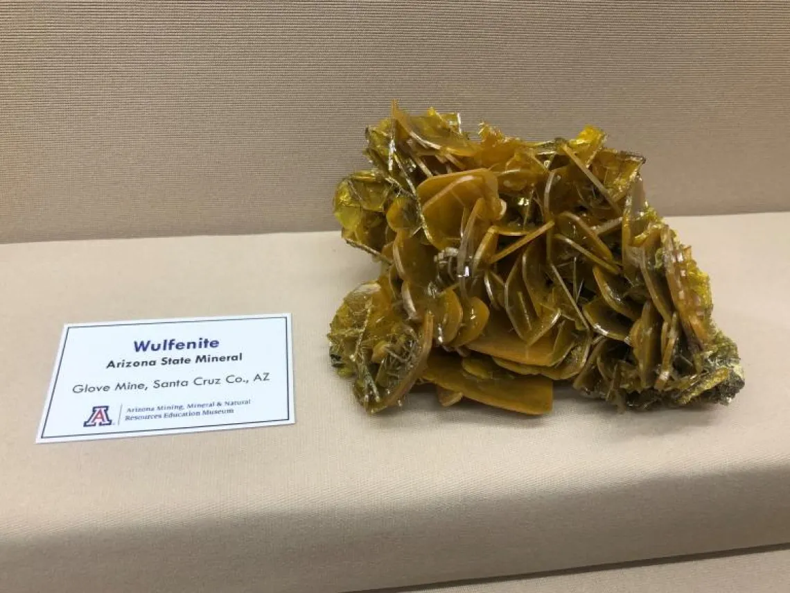 Wulfenite