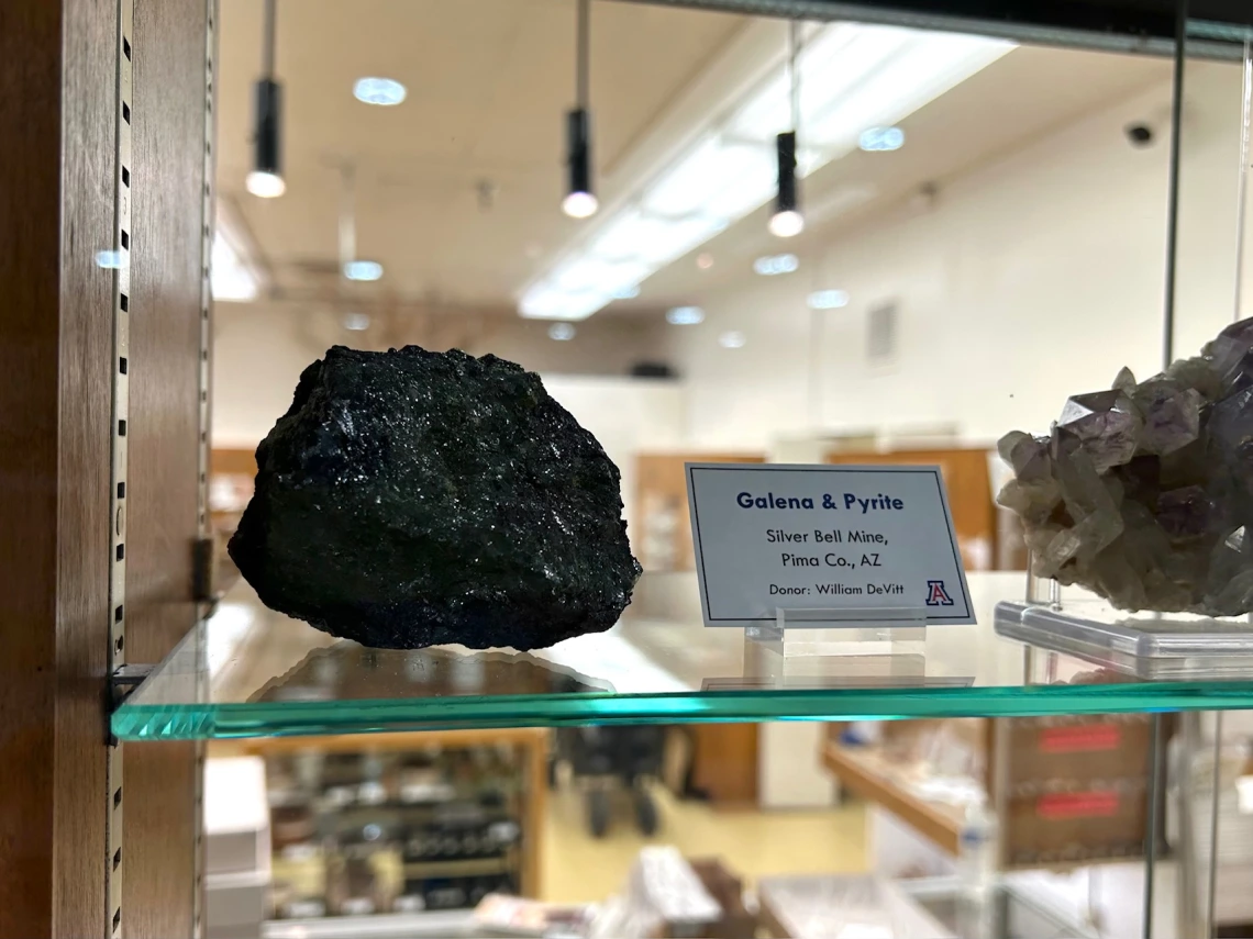 New exhibit at the Sun City Mineral Museum.